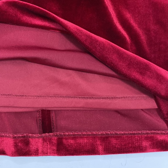 Belle by Badgley Mischka Velvet Sheath Dress Cranberry Red Size 6 - Picture 6 of 9